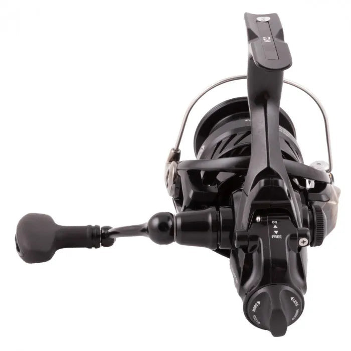 Daiwa 19 Emcast BR LT Reel – Willy Worms