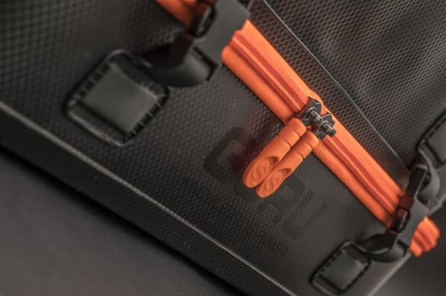 Guru Eva Fusion Base Carryall Luggage