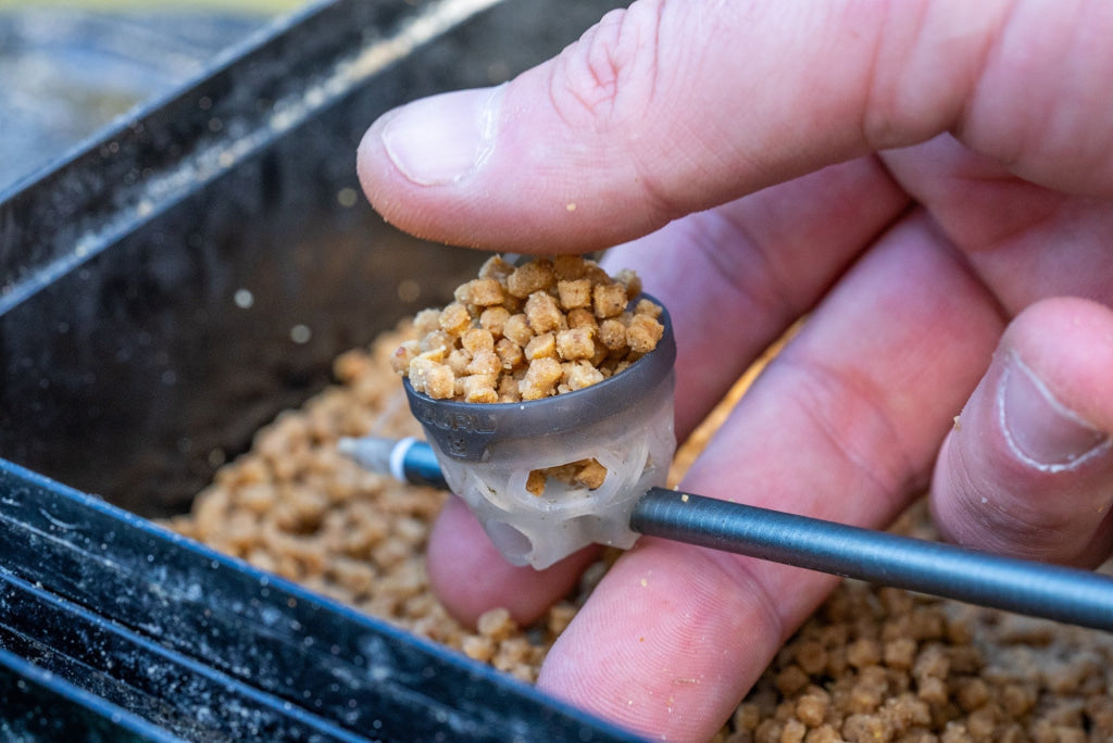 Guru - Fast Release Pole Pots Small Pole Accessories