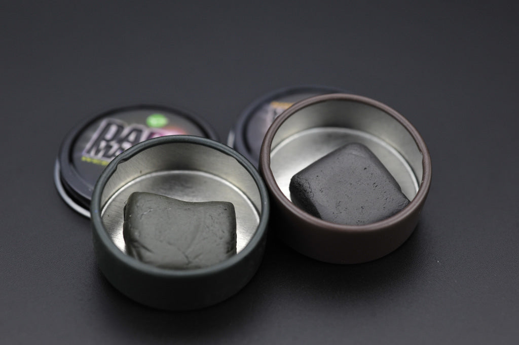 Korda Dark Matter Ultra Heavy Tungsten Putty - Weedy Green Rig Bits