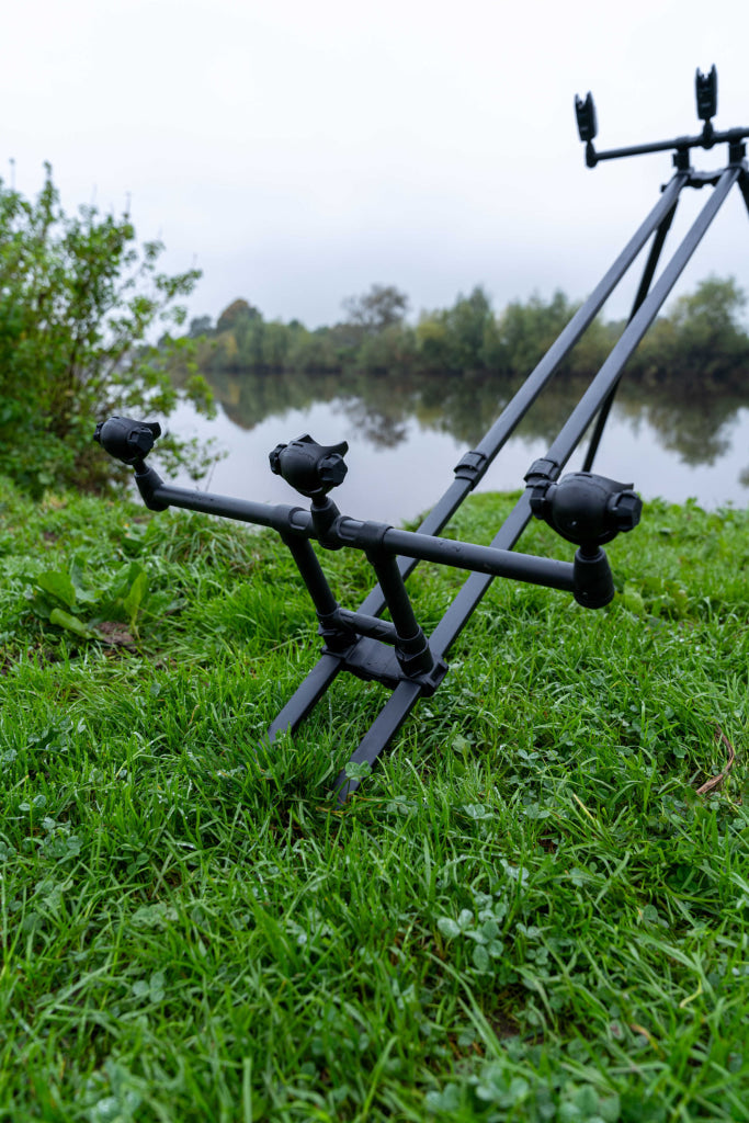 Korum Deluxe Rod Tripod – Willy Worms