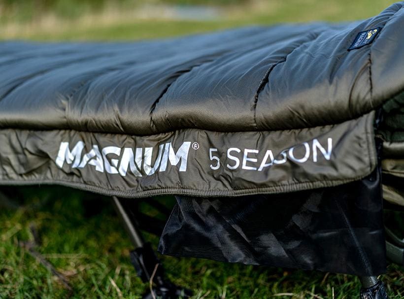 Carp Spirit - Magnum 5 Season Sleeping Bag Bedchair Accessories