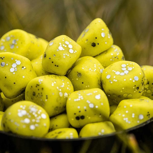 Fjuka Lurebait - Floating Lurebait Yellow Pellets