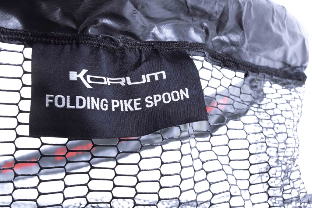 Korum Snapper Latex Folding Pike Spoon Nets