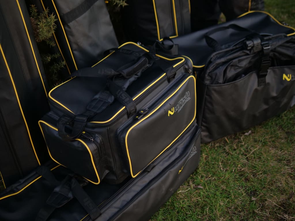 Nufish Aqualock Tackle & Bait Bag Luggage