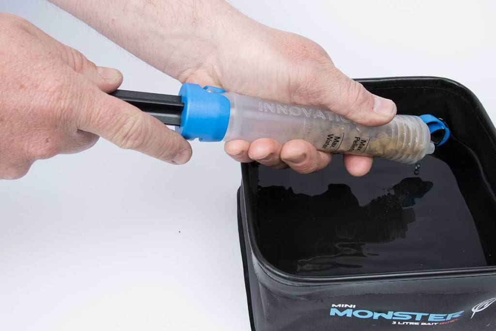 Preston Super Pellet Pump Bait Accessories